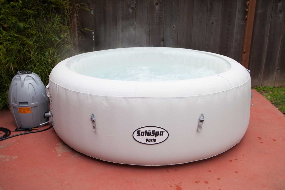 Bestway Paris AirJet Hot Tub Cart Appeal